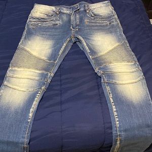 Biker Jeans